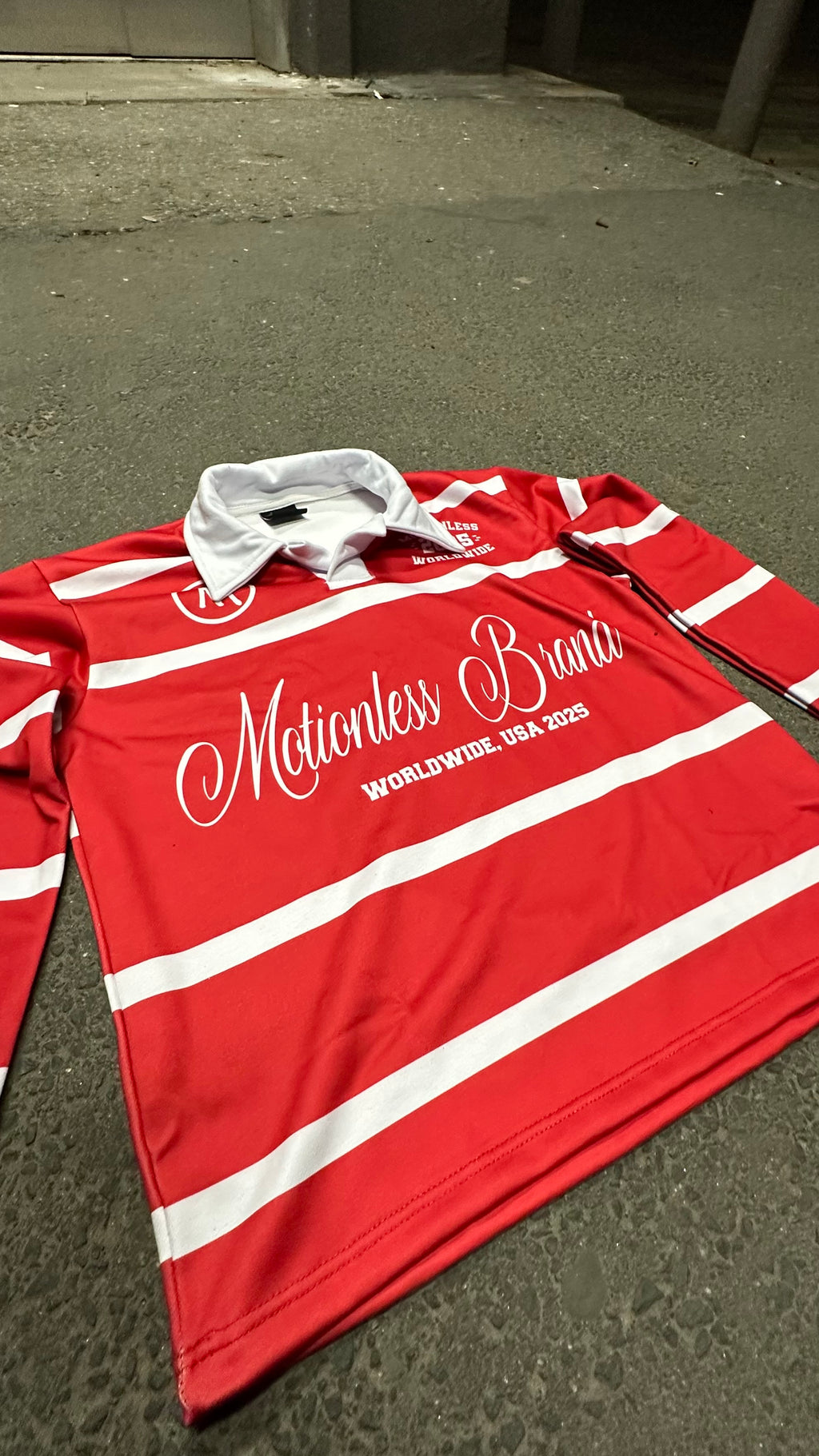 Red “Motionless U” Rugby